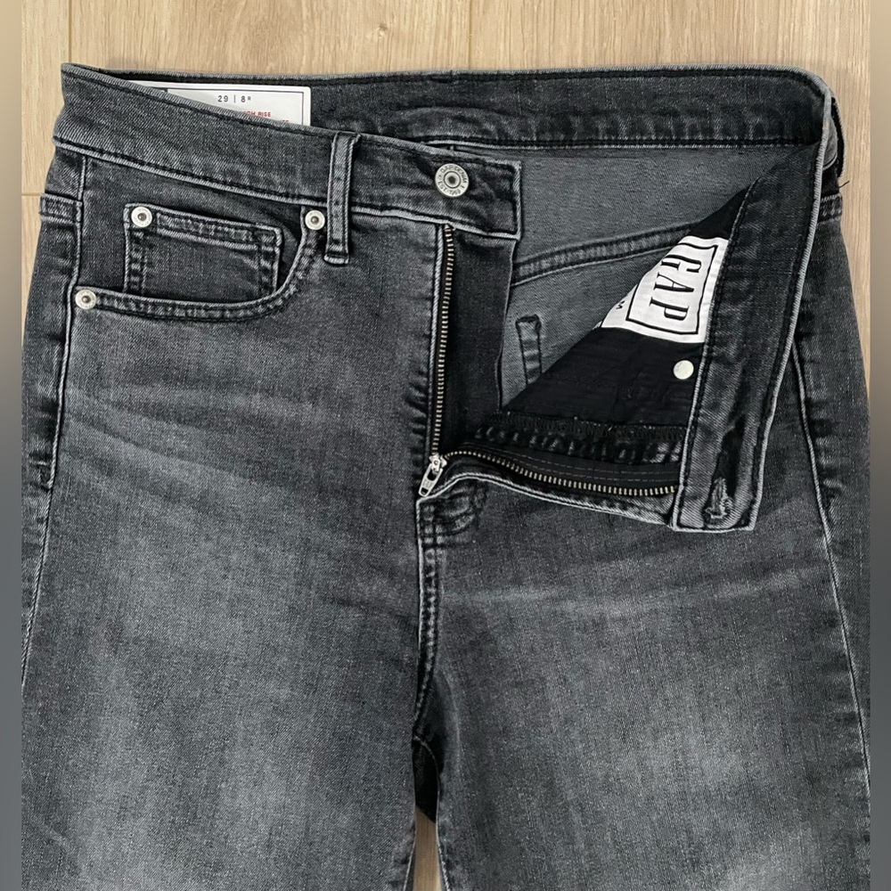 Gap True Skinny grey wash high rise jeans, Size 8 / 29